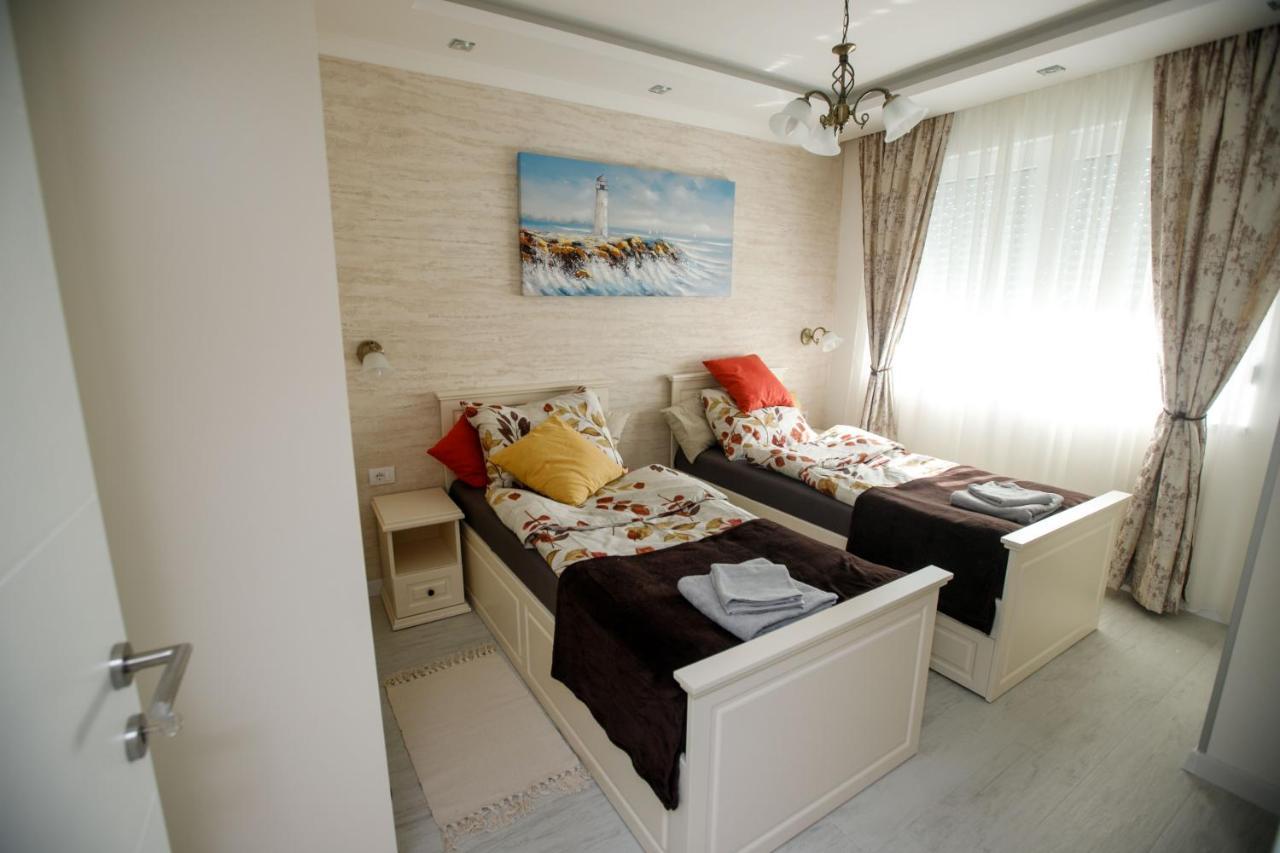 Apartman Mdb Retro Суботица Экстерьер фото