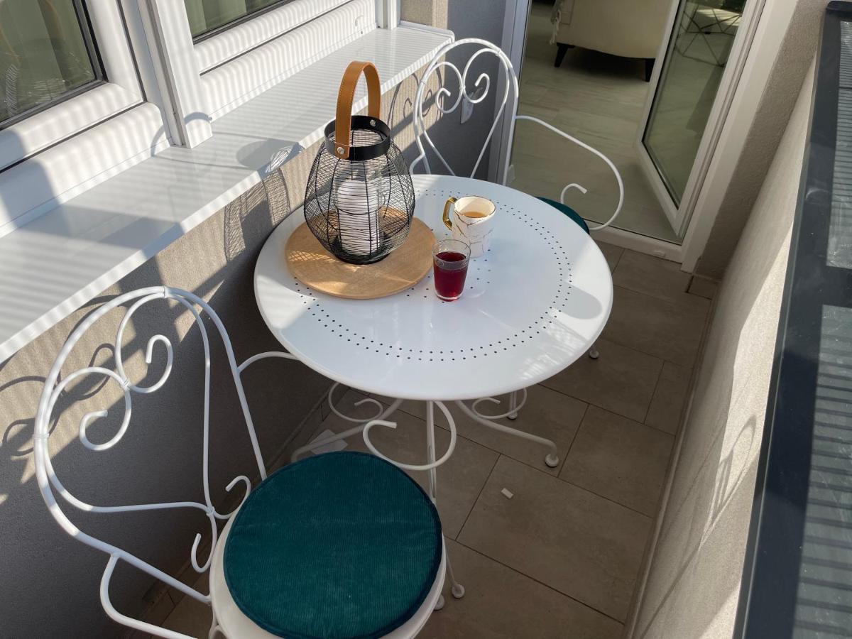 Apartman Mdb Retro Суботица Экстерьер фото